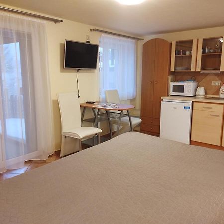 Studio Na Plazi Frymburk Εξωτερικό φωτογραφία